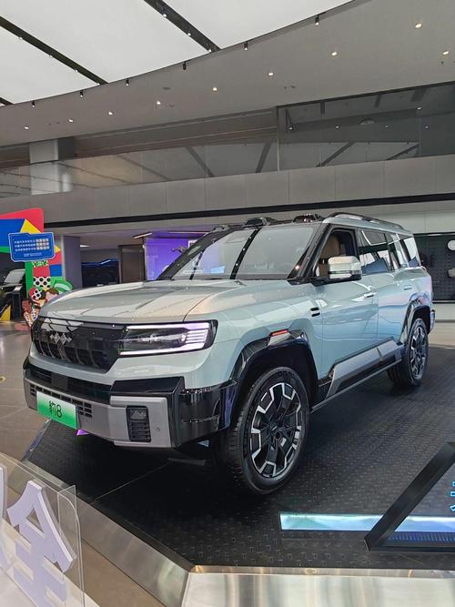 东莞247比亚迪方程豹硬派越野的爆款，英菲尼迪35周年与你共成长